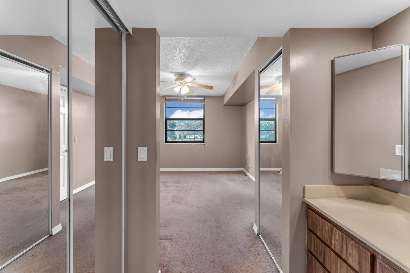 3540 Whitehall Drive 203, West Palm Beach, FL 33401 photo 20
