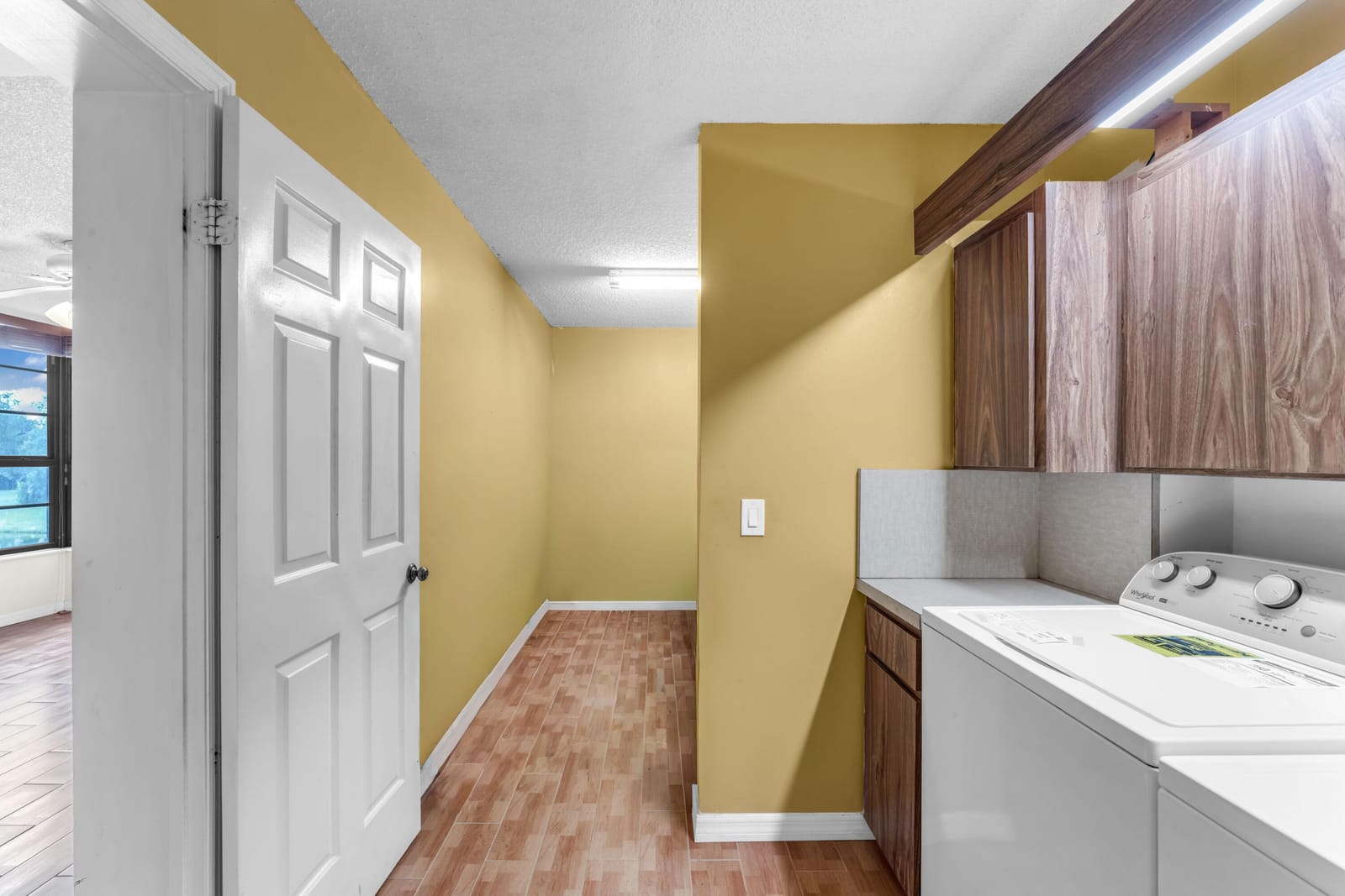 3540 Whitehall Drive 203, West Palm Beach, FL 33401 photo 23