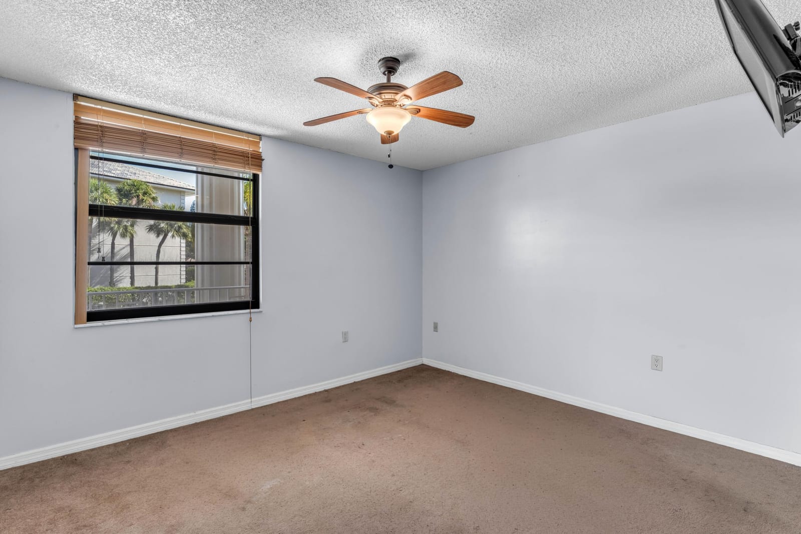 3540 Whitehall Drive 203, West Palm Beach, FL 33401 photo 28