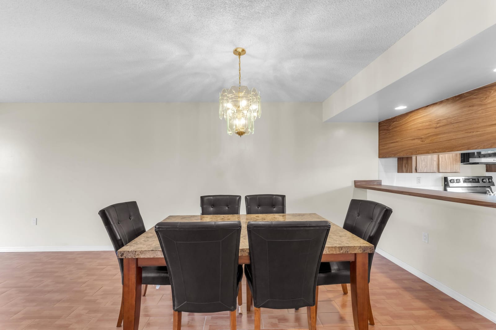 3540 Whitehall Drive 203, West Palm Beach, FL 33401 photo 6