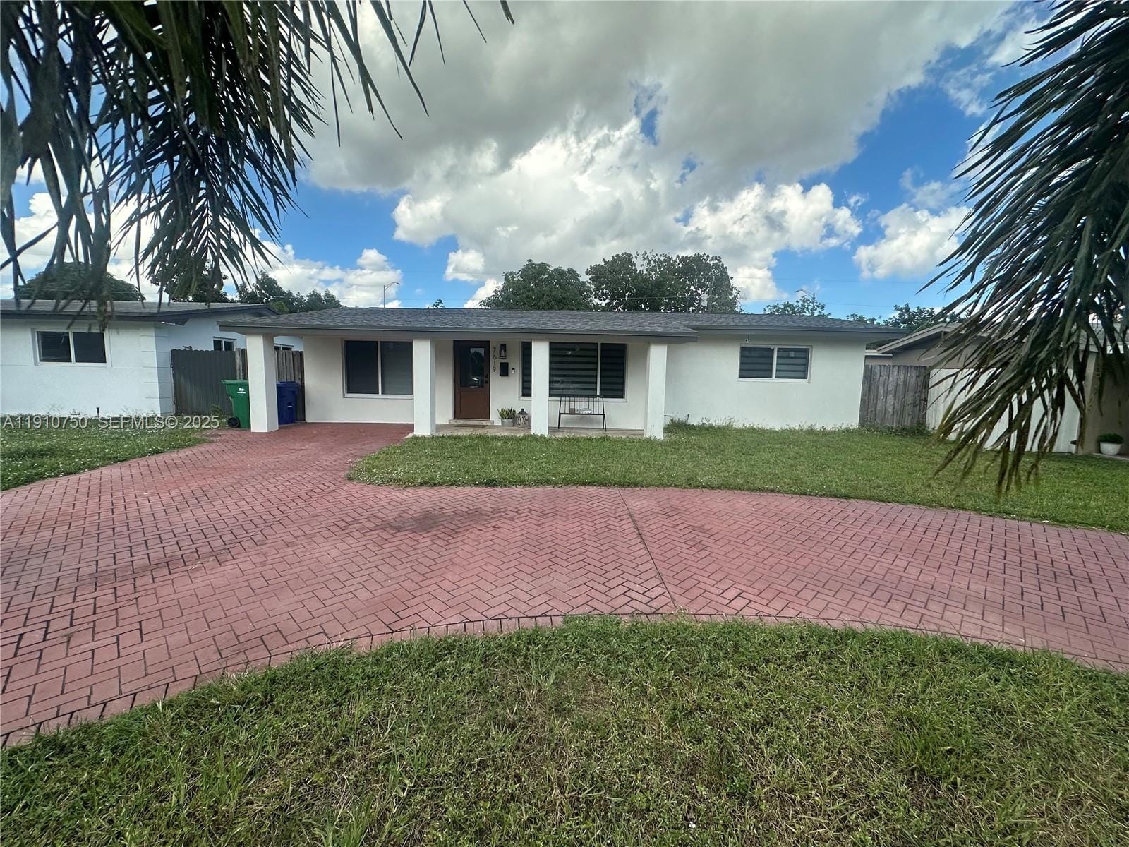 7619 Granada Boulevard, Miramar, FL 33023