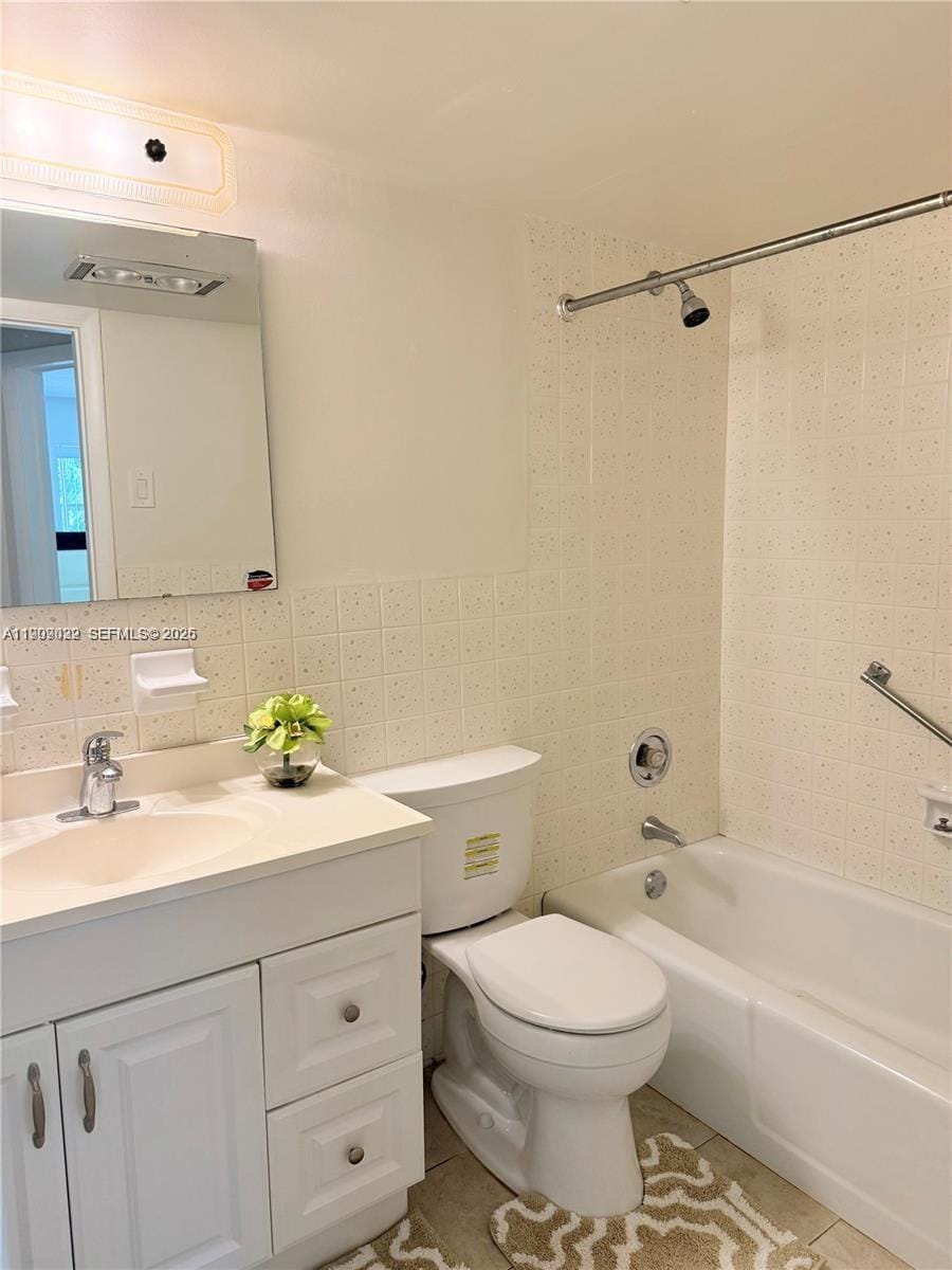 2081 S Ocean Drive 308 — photo 11