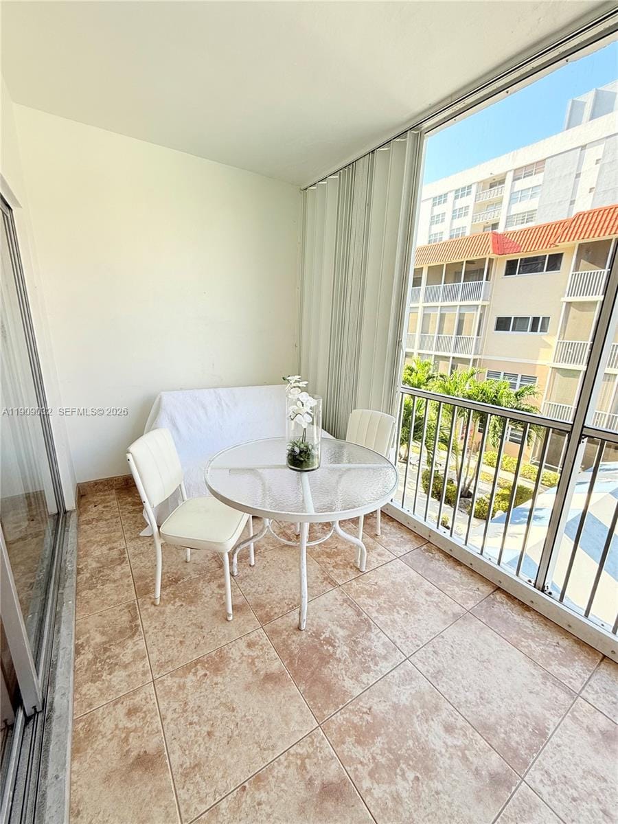 2081 S Ocean Drive 308, Hallandale Beach, FL 33009 photo 18