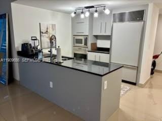 465 Brickell Avenue 5402 — photo 6