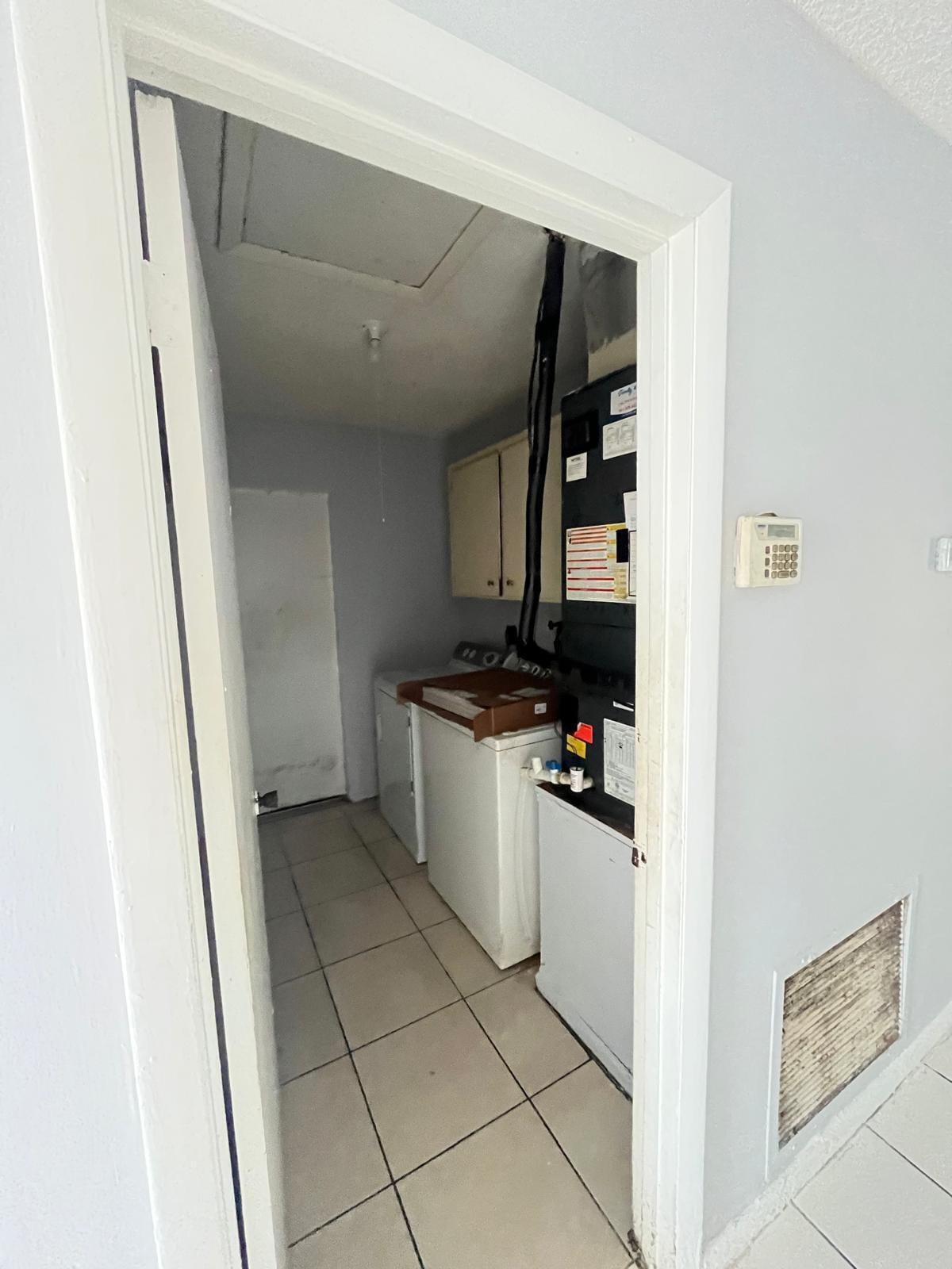 6123 SW 4th Place, Margate, FL 33068 photo 9