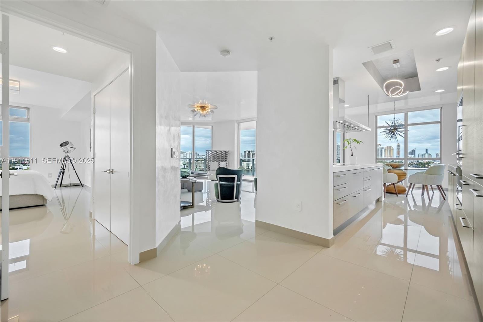 17301 Biscayne Boulevard 910 — photo 2