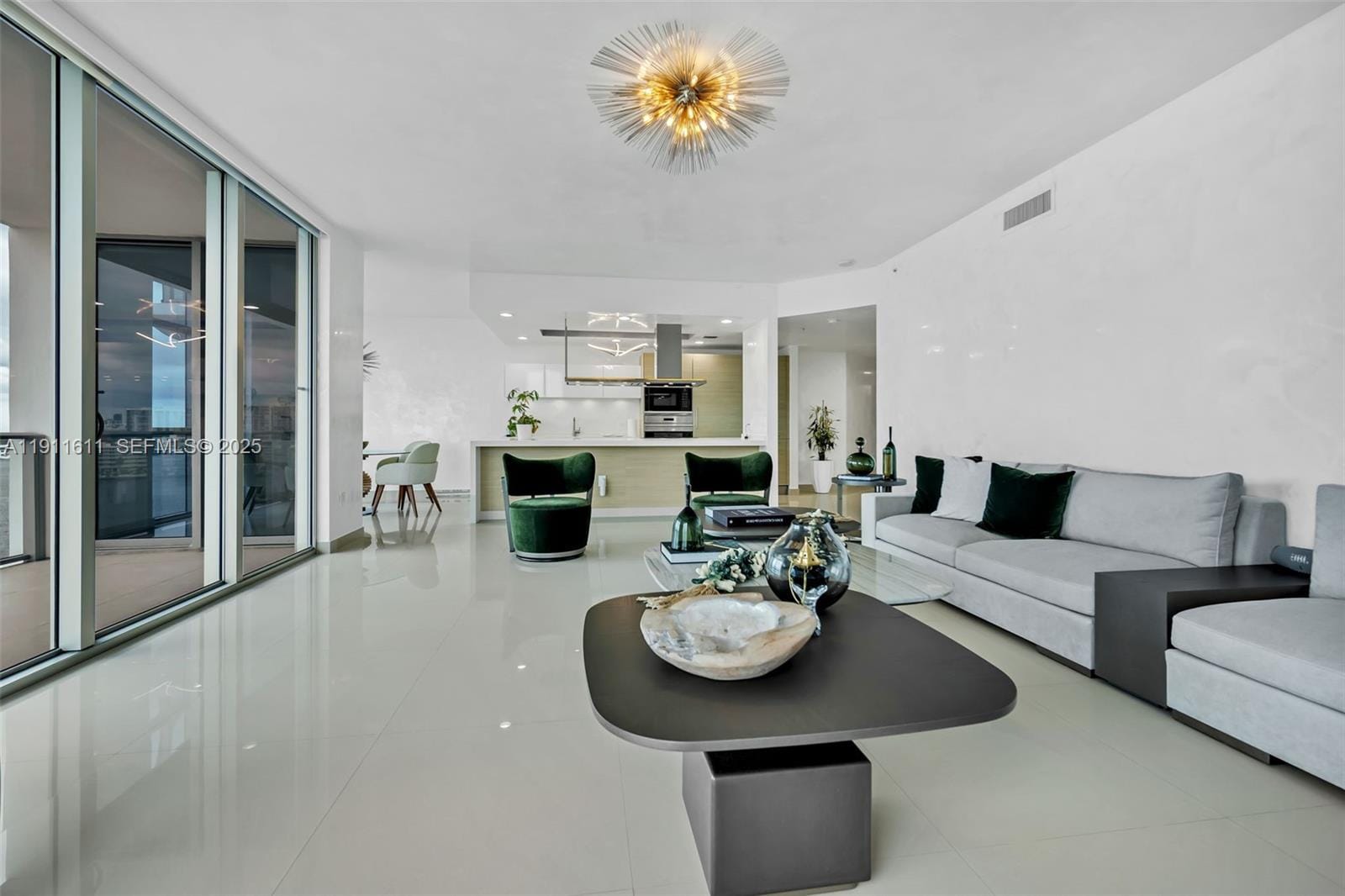 17301 Biscayne Boulevard 910 — photo 12