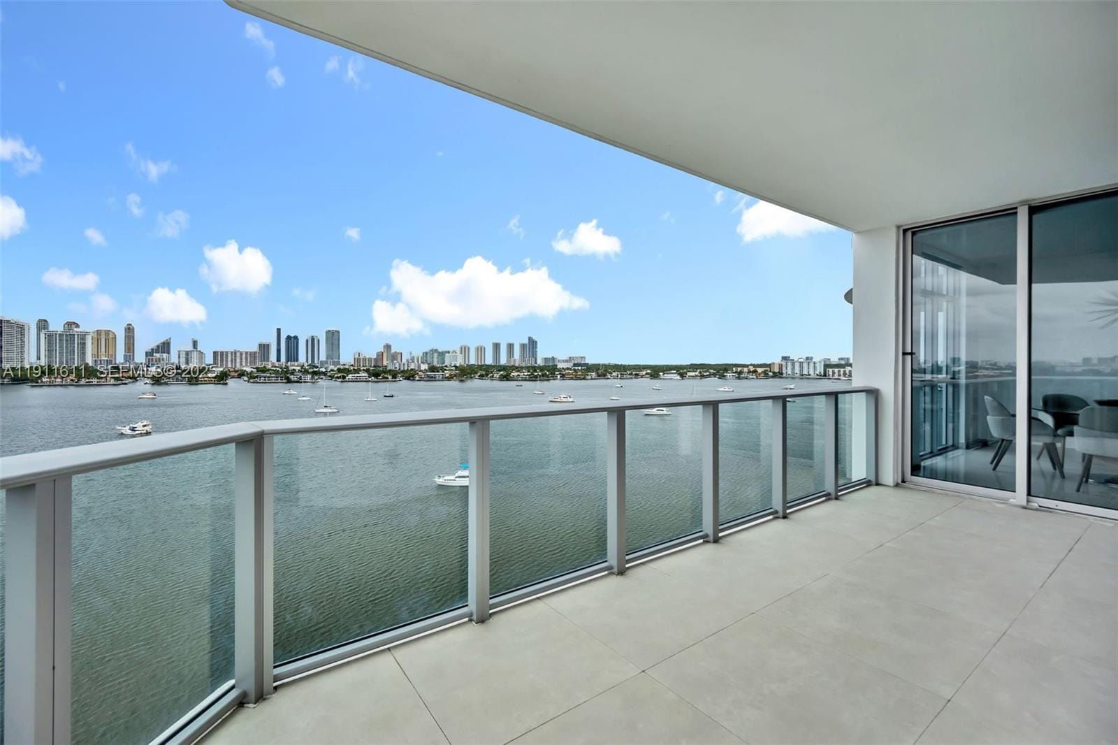 17301 Biscayne Boulevard 910, North Miami Beach, FL 33160 photo 15