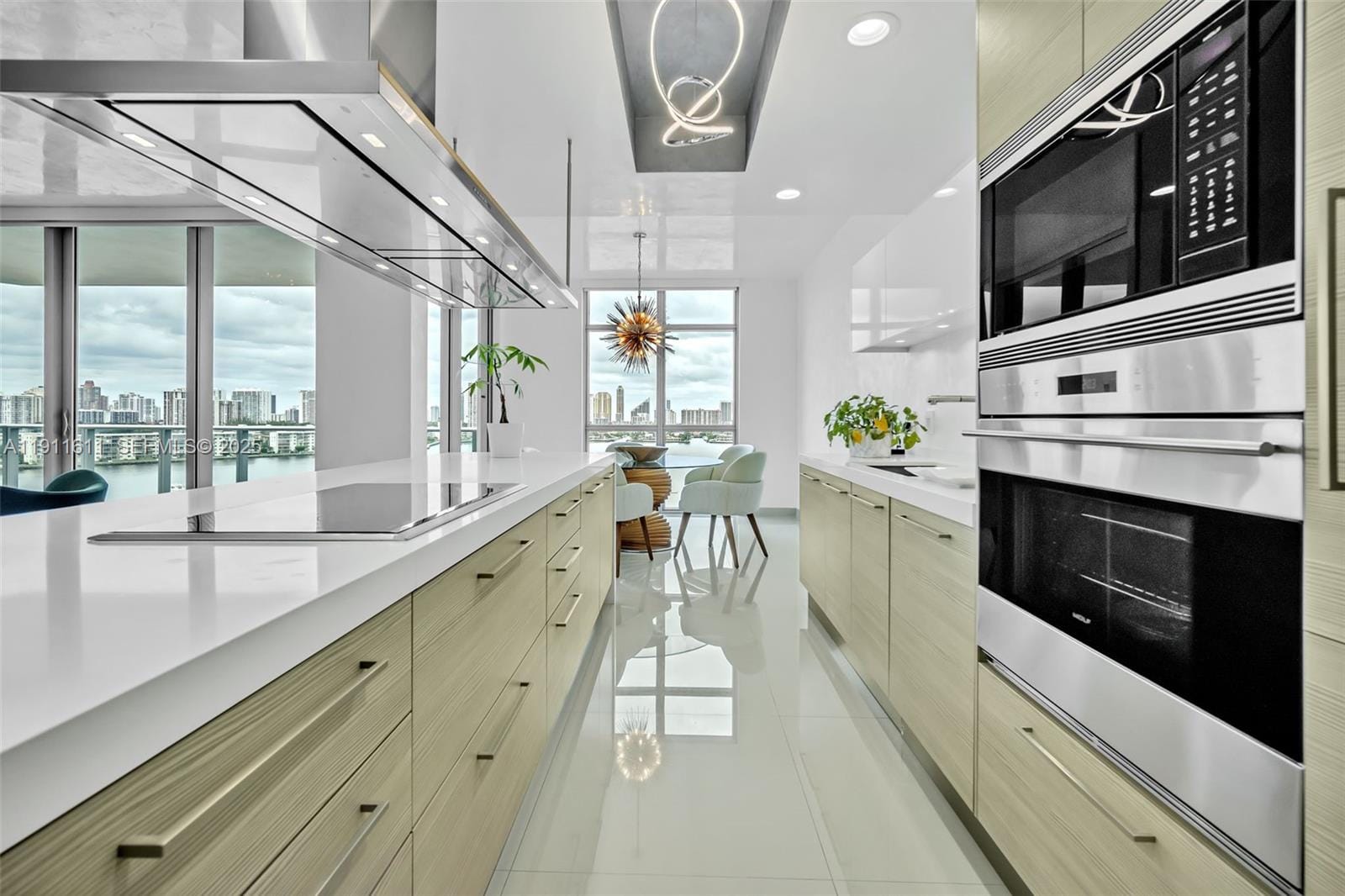 17301 Biscayne Boulevard 910 — photo 3