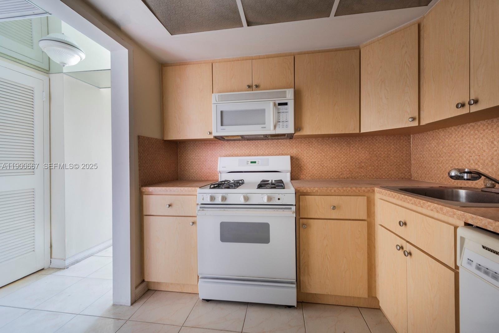 2030 S Ocean Drive 1002, Hallandale Beach, FL 33009 photo 9