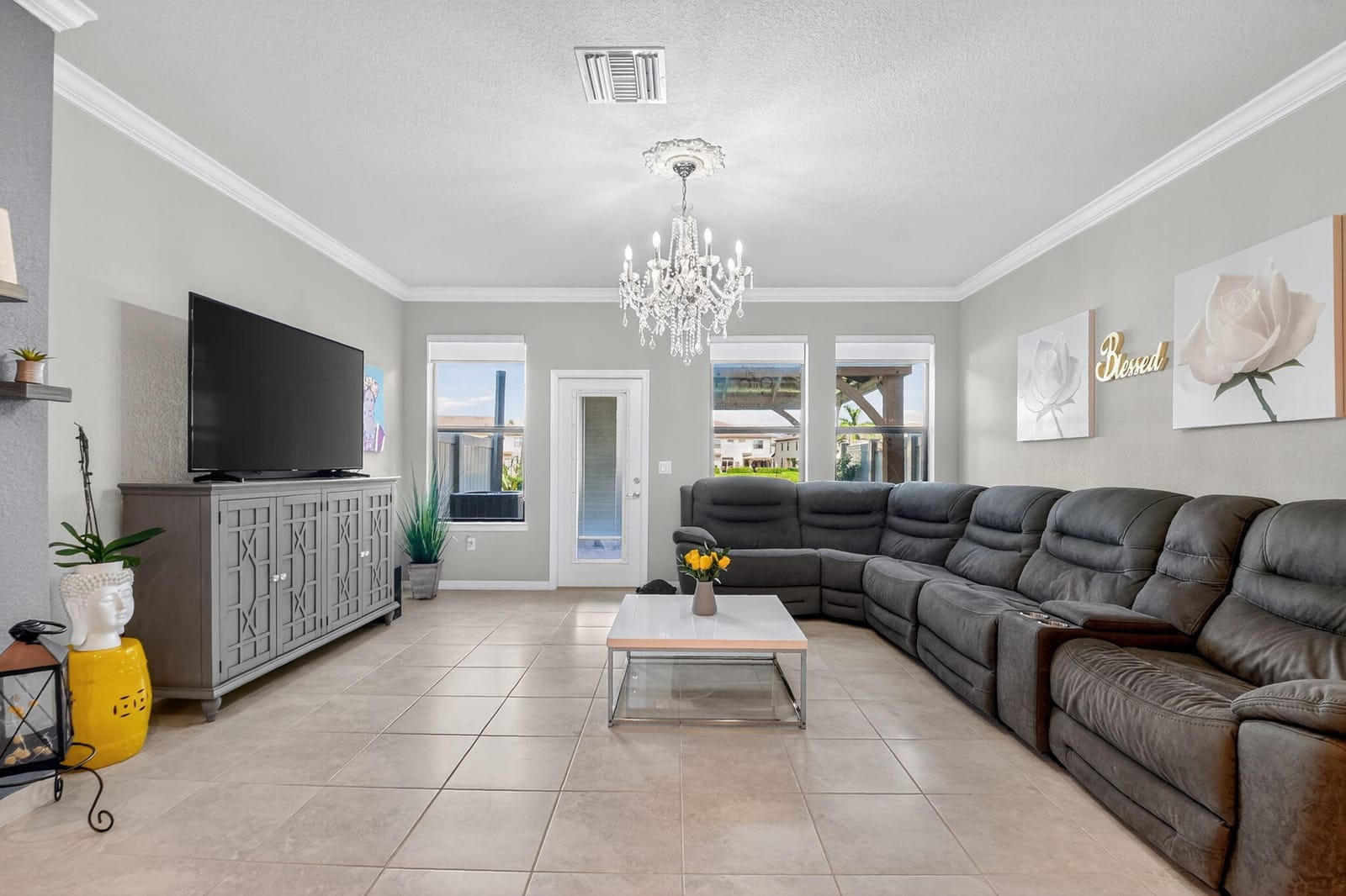 2362 Byron Street, Palm Springs, FL 33406 photo 12