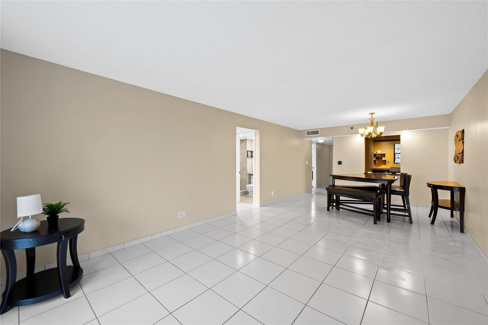 3300 W Rolling Hills Circle 610 — photo 4