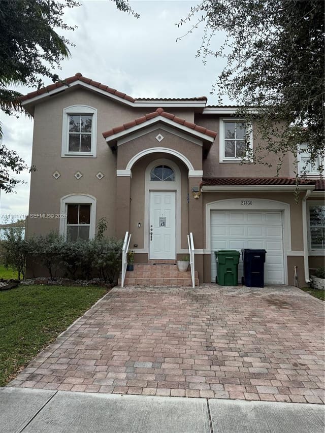 27450 SW 138th Path, sold in Riverside At Bisc Natl Pk, Homestead, FL
