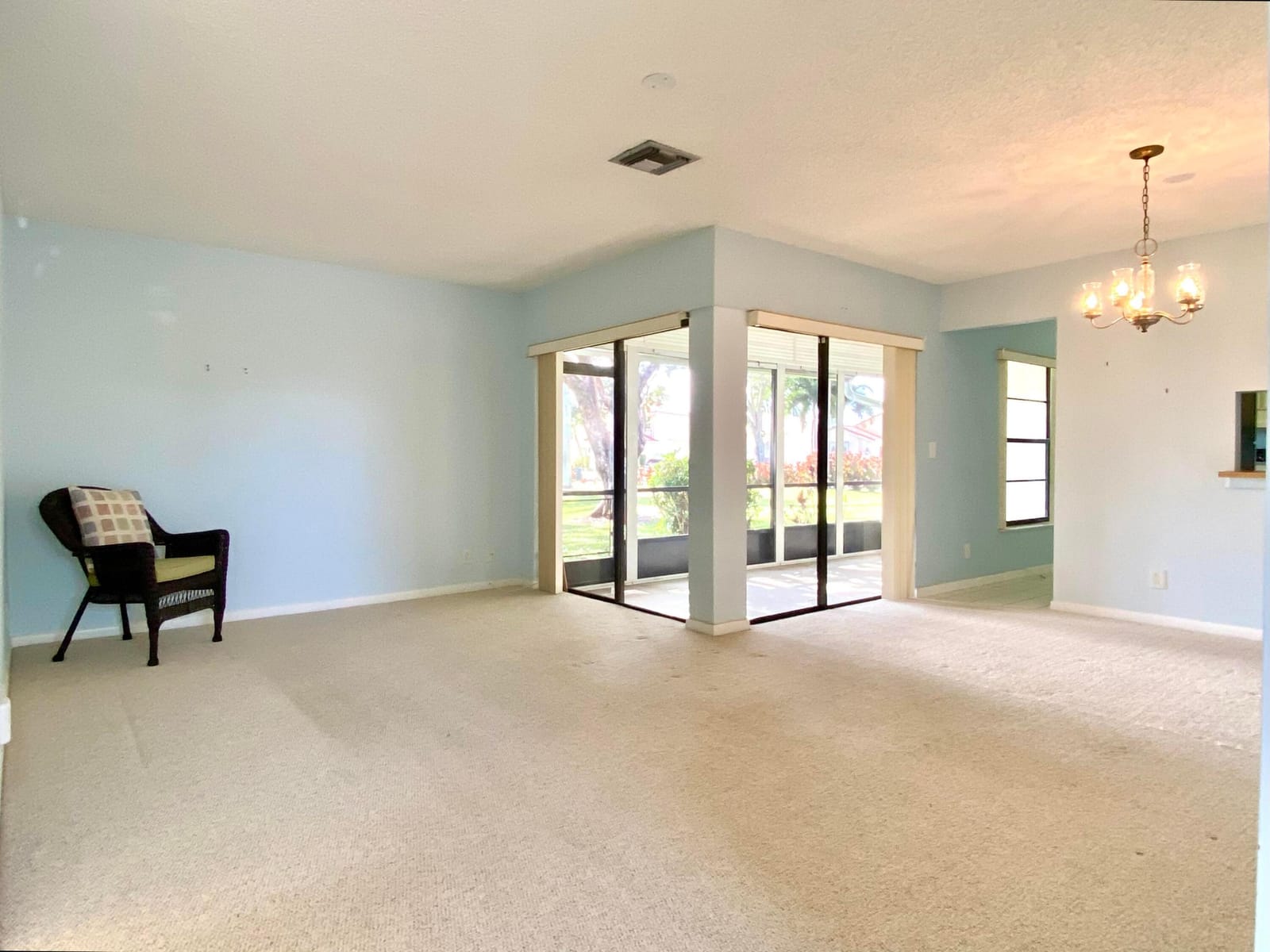 6117 Woodlake Boulevard — photo 5