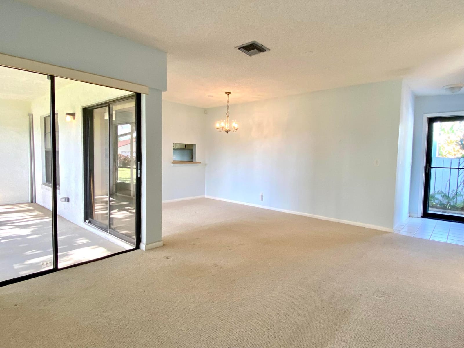 6117 Woodlake Boulevard — photo 6