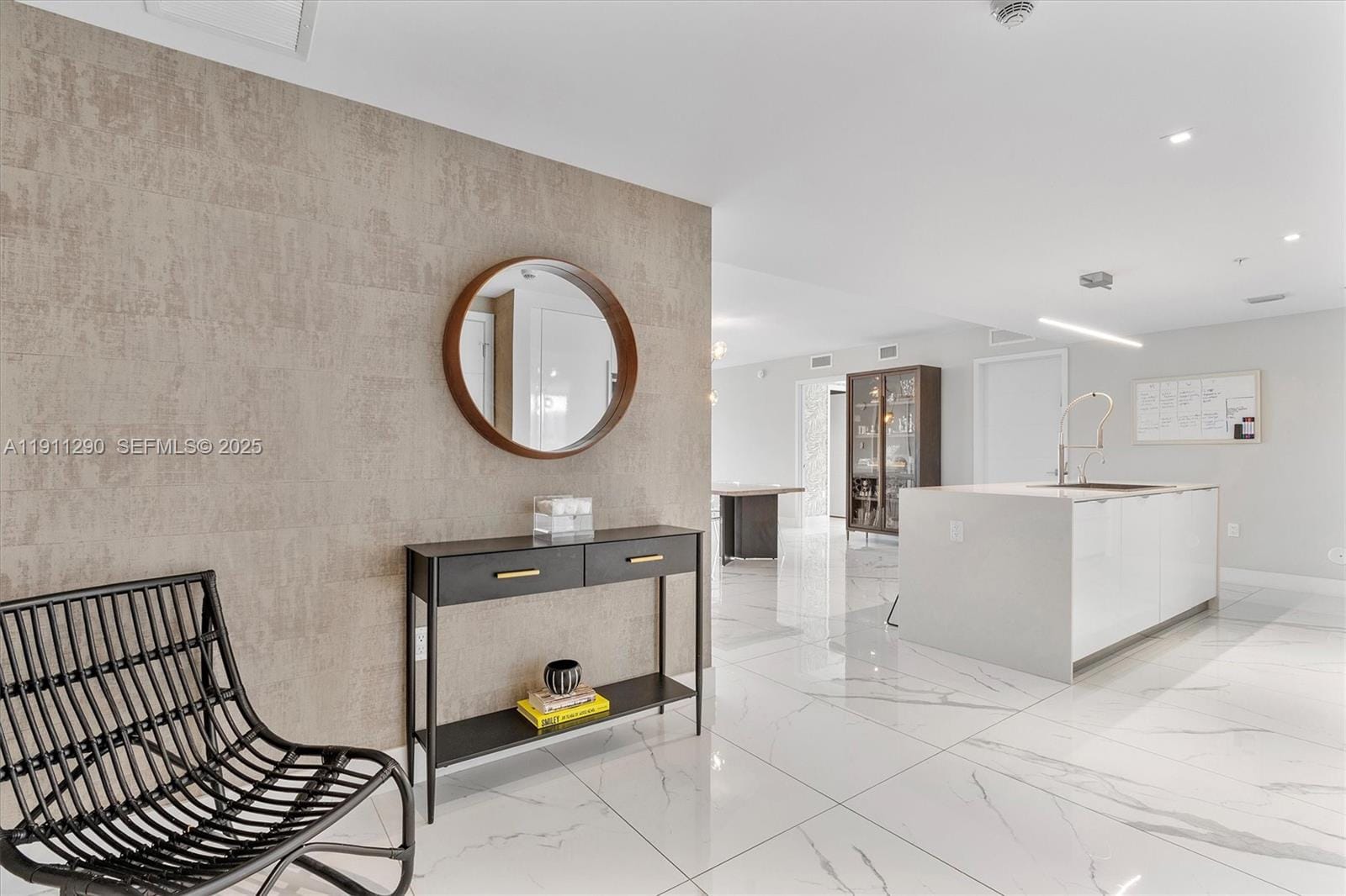 9521 E Bay Harbor Drive 604 — photo 3
