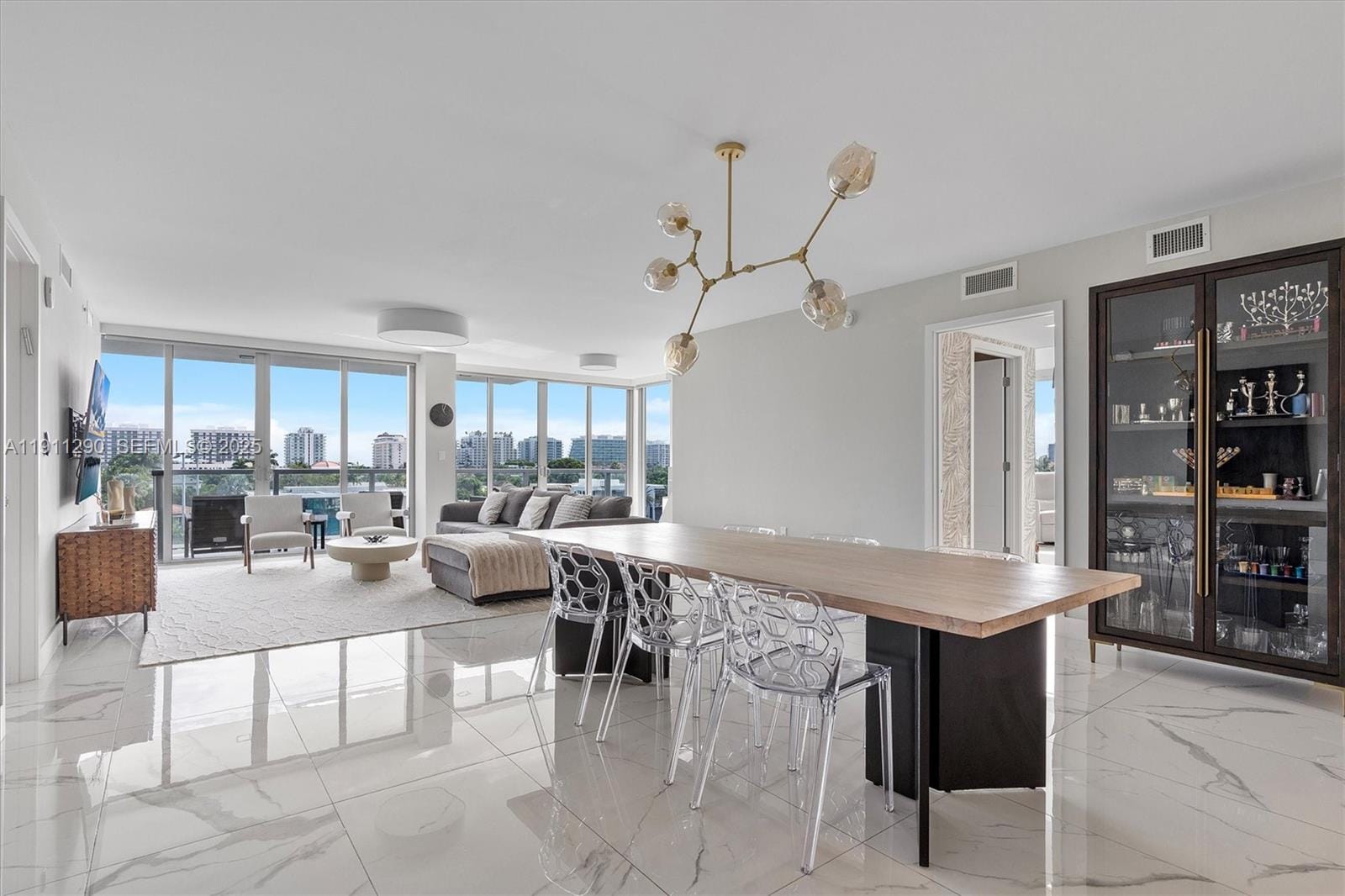 9521 E Bay Harbor Drive 604 — photo 7