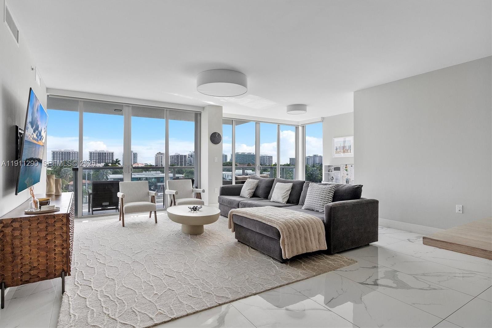 9521 E Bay Harbor Drive 604 — photo 8