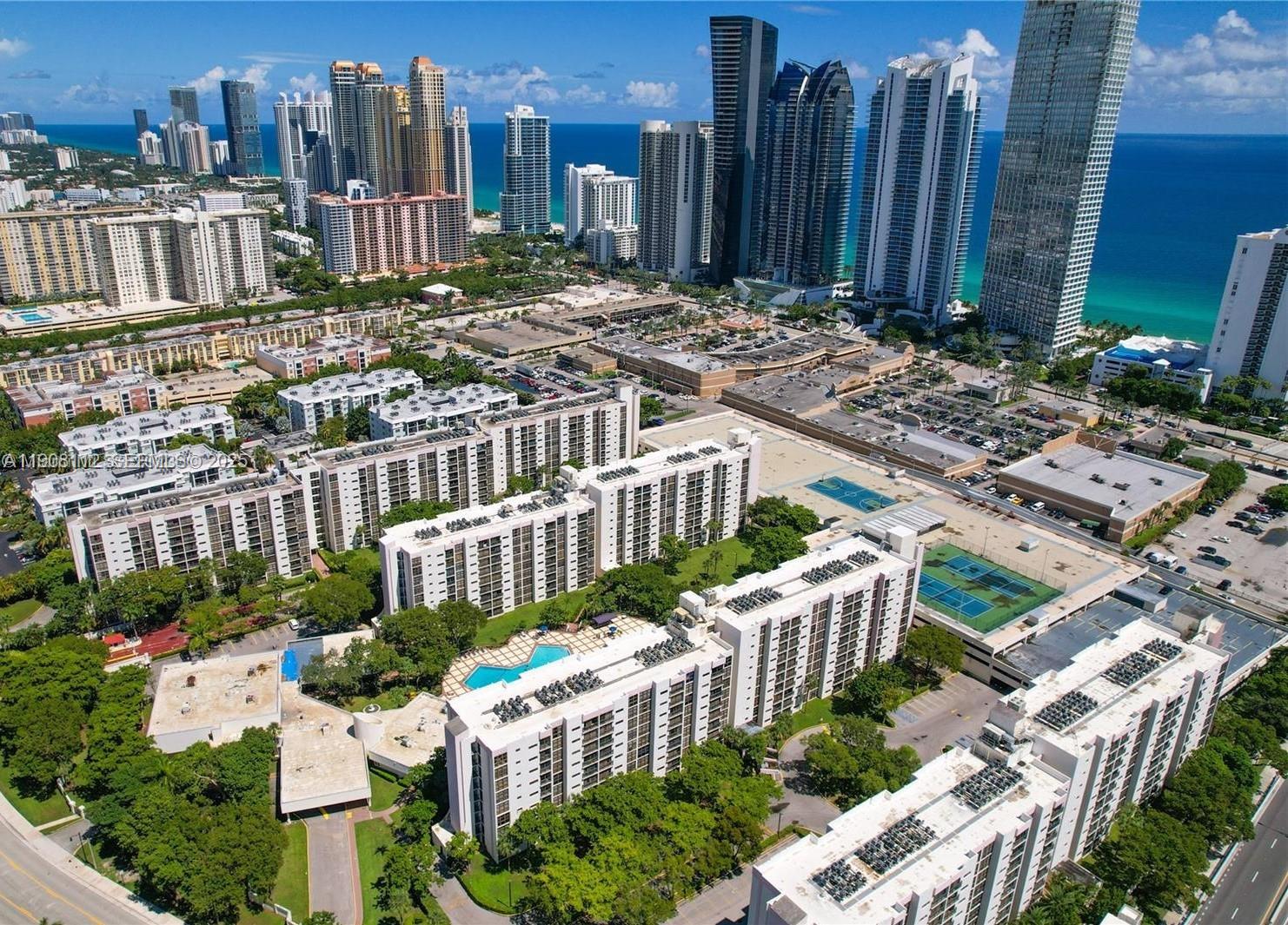 16909 N Bay Road 103, Sunny Isles Beach, FL 33160, Sunny Isles Beach