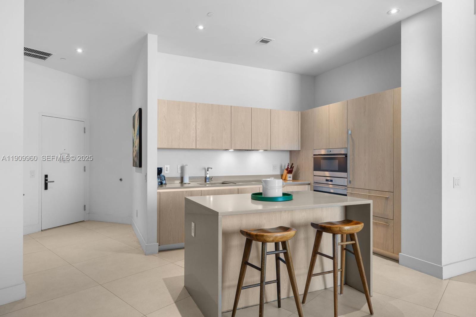 4111 S Ocean Drive 502 — photo 4