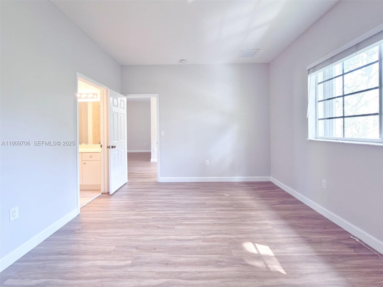 2610 NE 3rd Drive 203 — photo 7