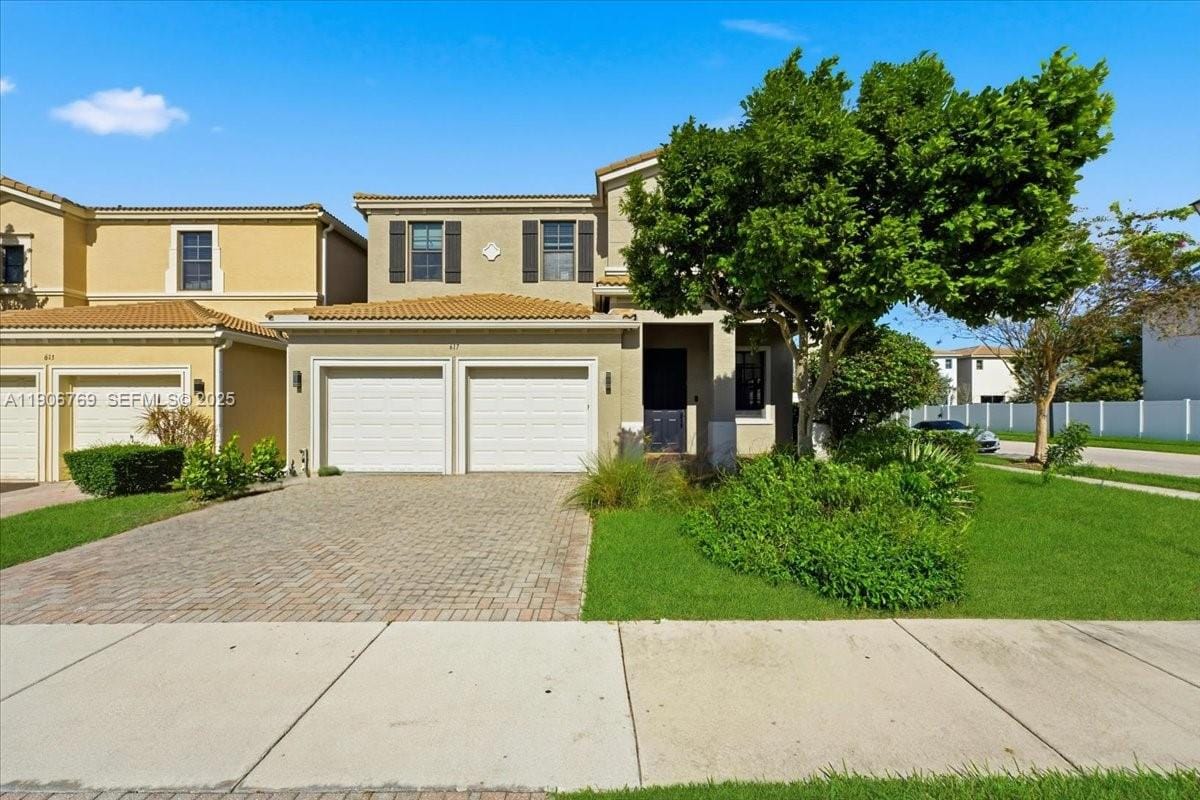 617 NE 191st Street, Miami, FL 33179 photo 2