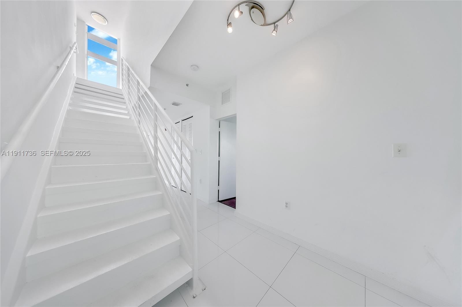 6580 Indian Creek Drive 602, Miami Beach, FL 33141 photo 8