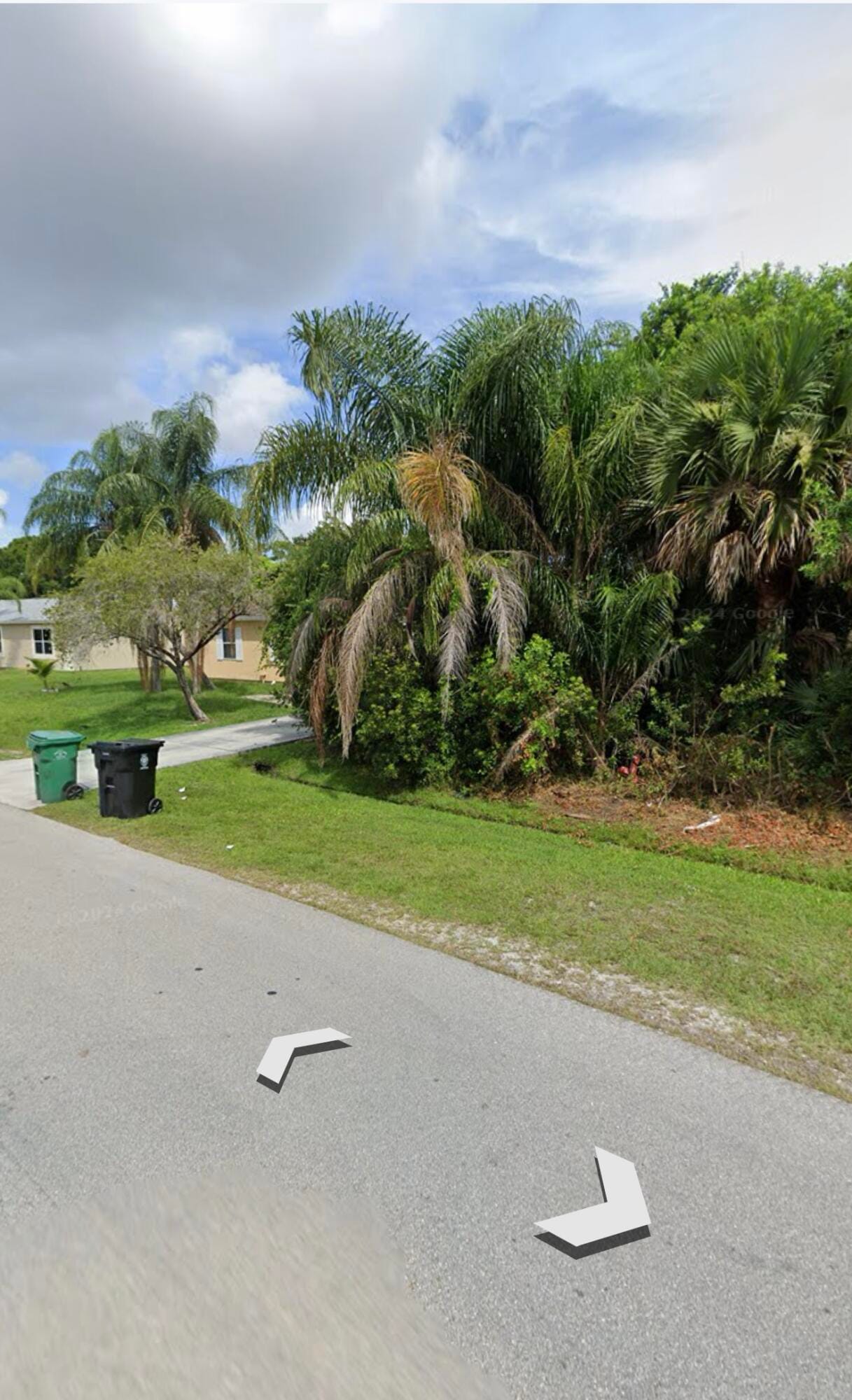 1843 SE Buttonwood Drive — photo 12