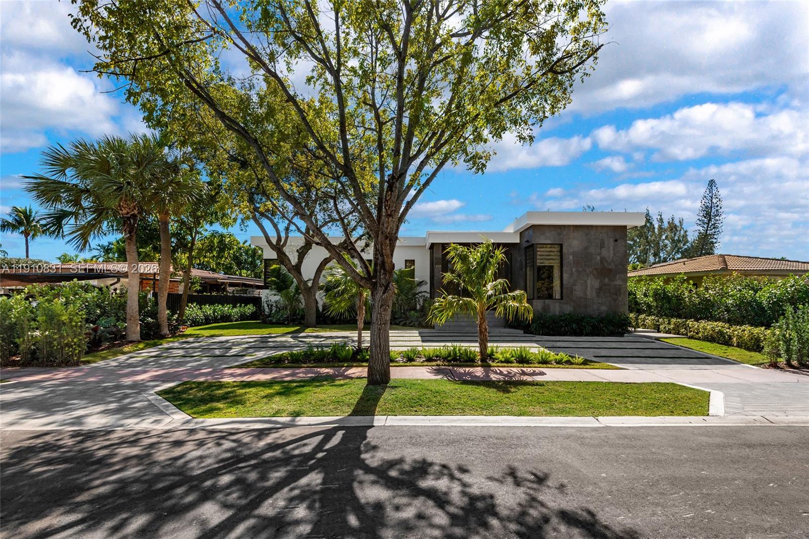 270 N Shore Drive, Miami Beach, FL 33141, Miami Beach