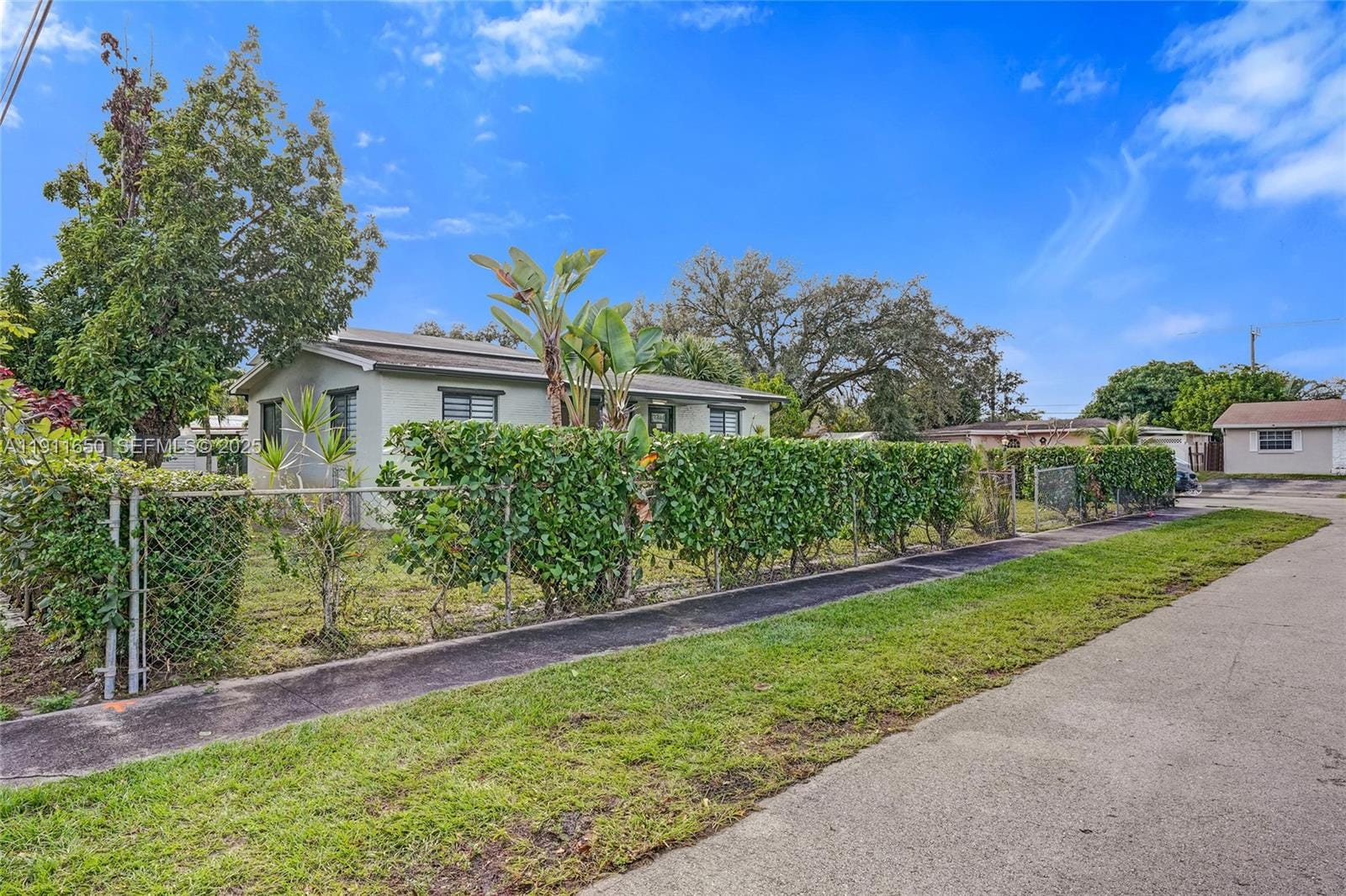 6470 Mcclellan Street, Hollywood, FL 33024 photo 19