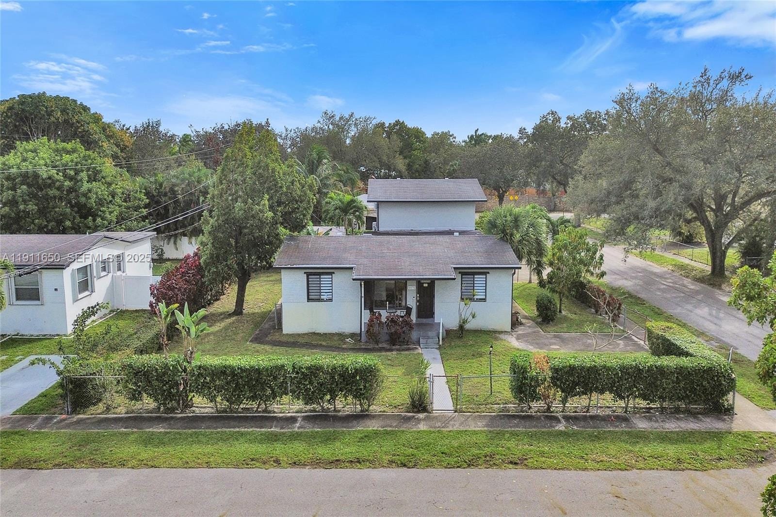 6470 Mcclellan Street, Hollywood, FL 33024 photo 3
