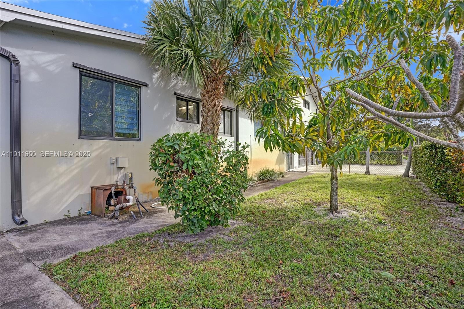6470 Mcclellan Street, Hollywood, FL 33024 photo 27