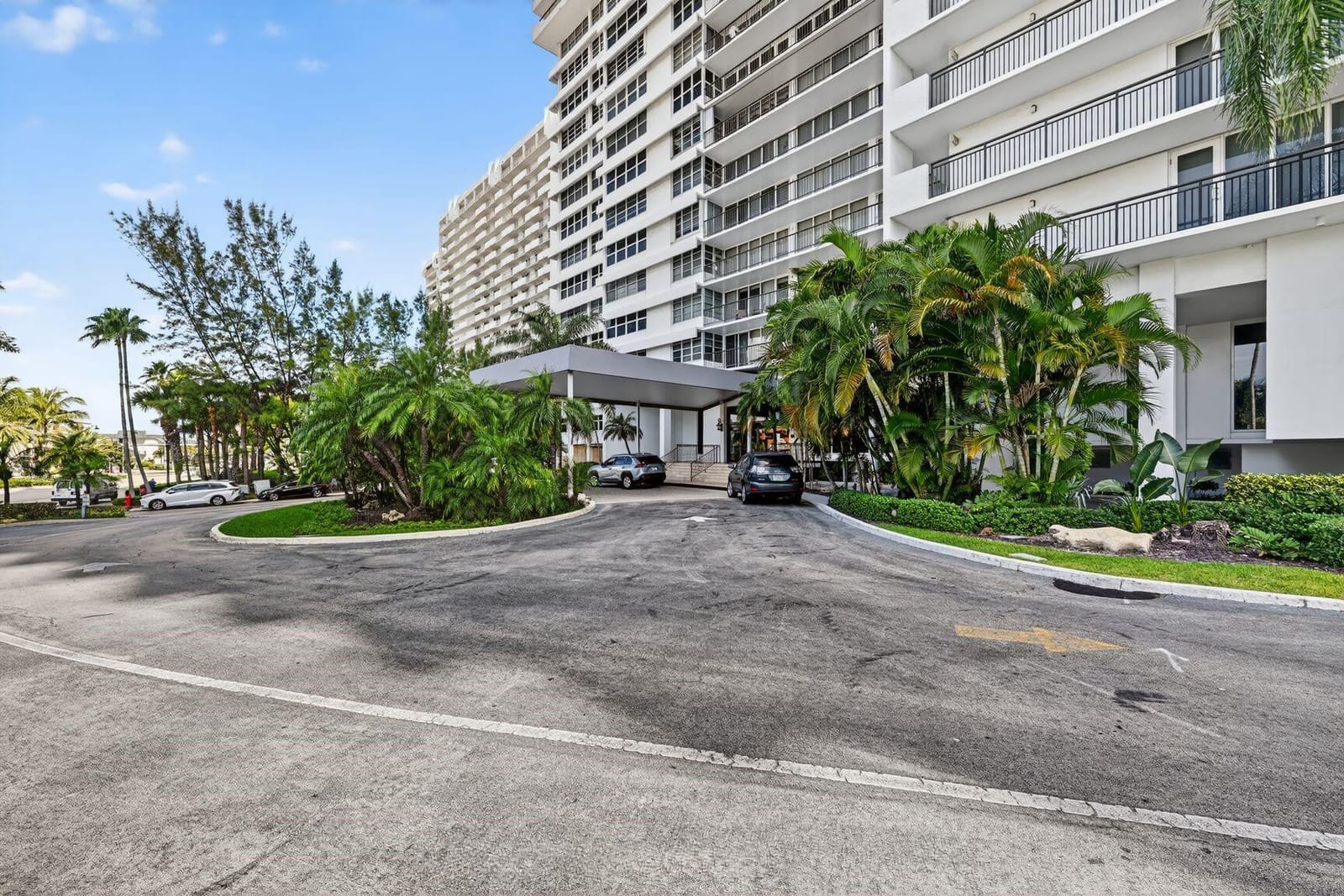 4280 Galt Ocean Drive 20-A — photo 2