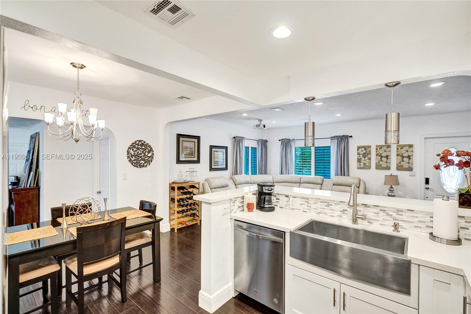 440 NW 38th Court, Miami, FL 33126 photo 5