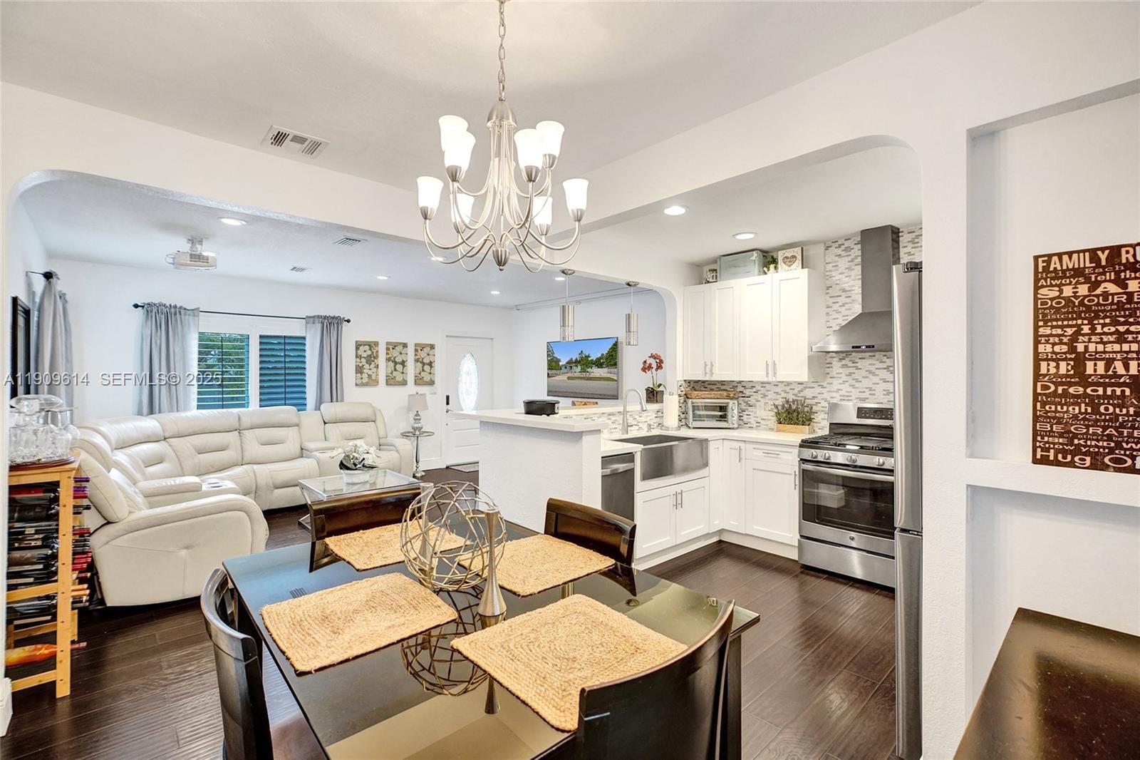 440 NW 38th Court, Miami, FL 33126 photo 7