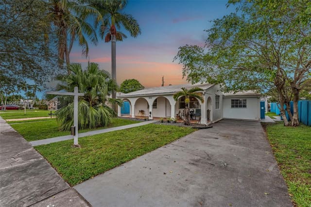 1105 NE 10th Street, sold in Atlantic Shores Dixie Hig, Hallandale Beach, FL