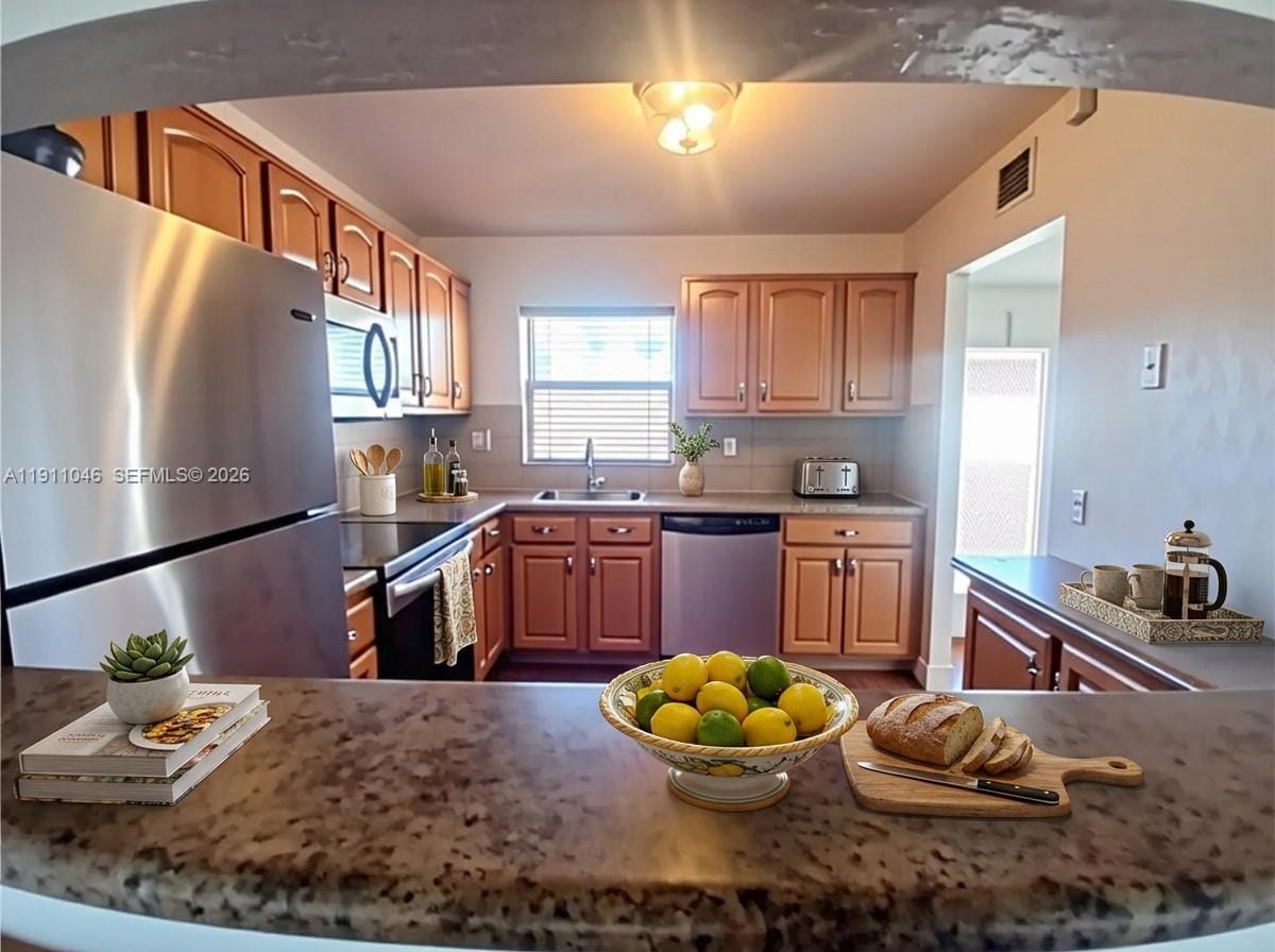 10442 Sunrise Lakes Boulevard 203 — photo 7