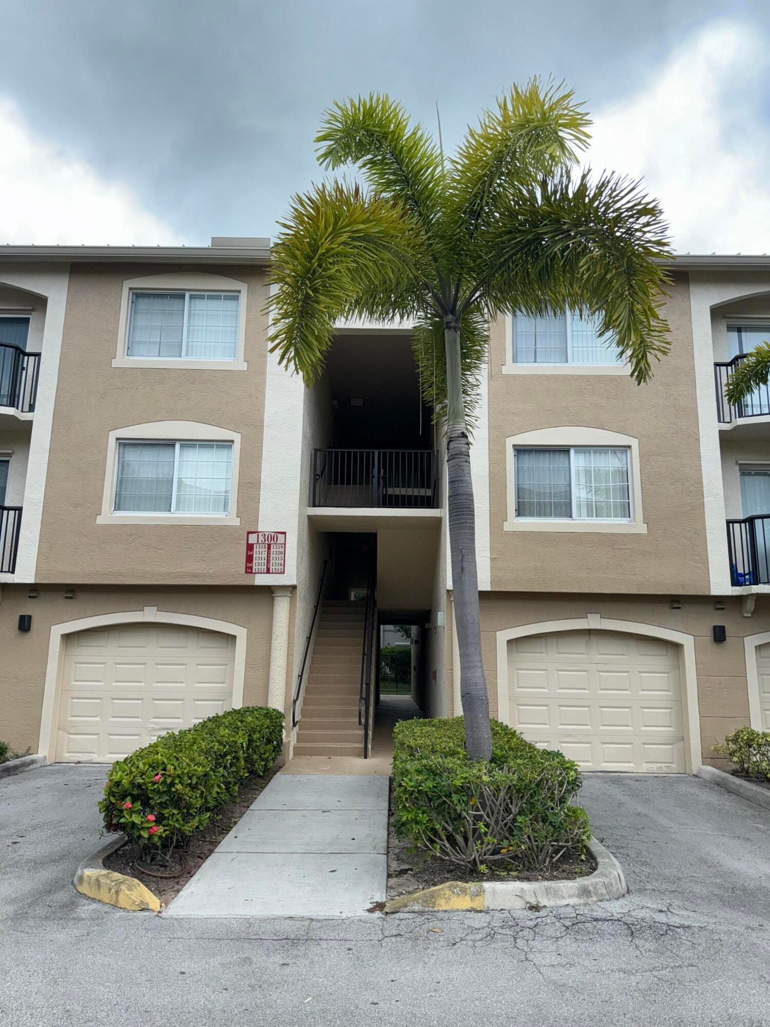 1300 Crestwood Court S 1319, Royal Palm Beach, FL 33411