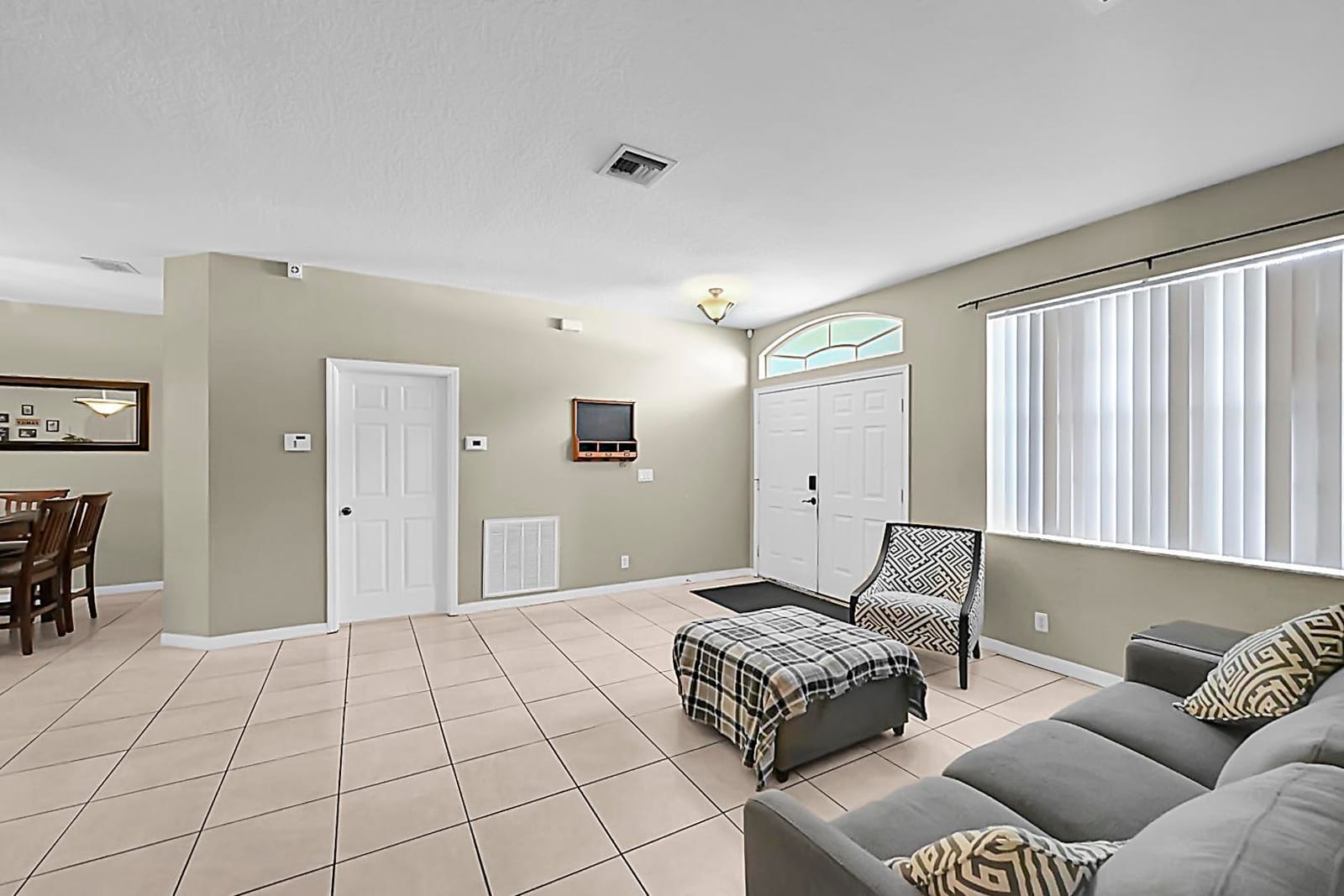 5209 Seagrape Drive — photo 8