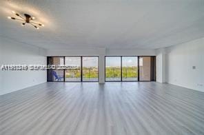 1800 NE 114th Street 902, Miami, FL 33181 photo 7