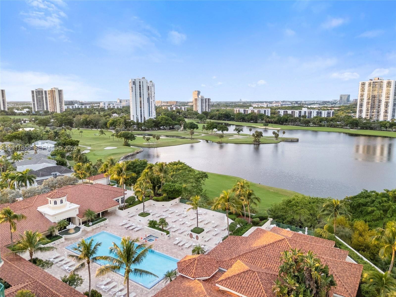 19900 E Country Club Drive 816, Aventura, FL 33180 photo 26