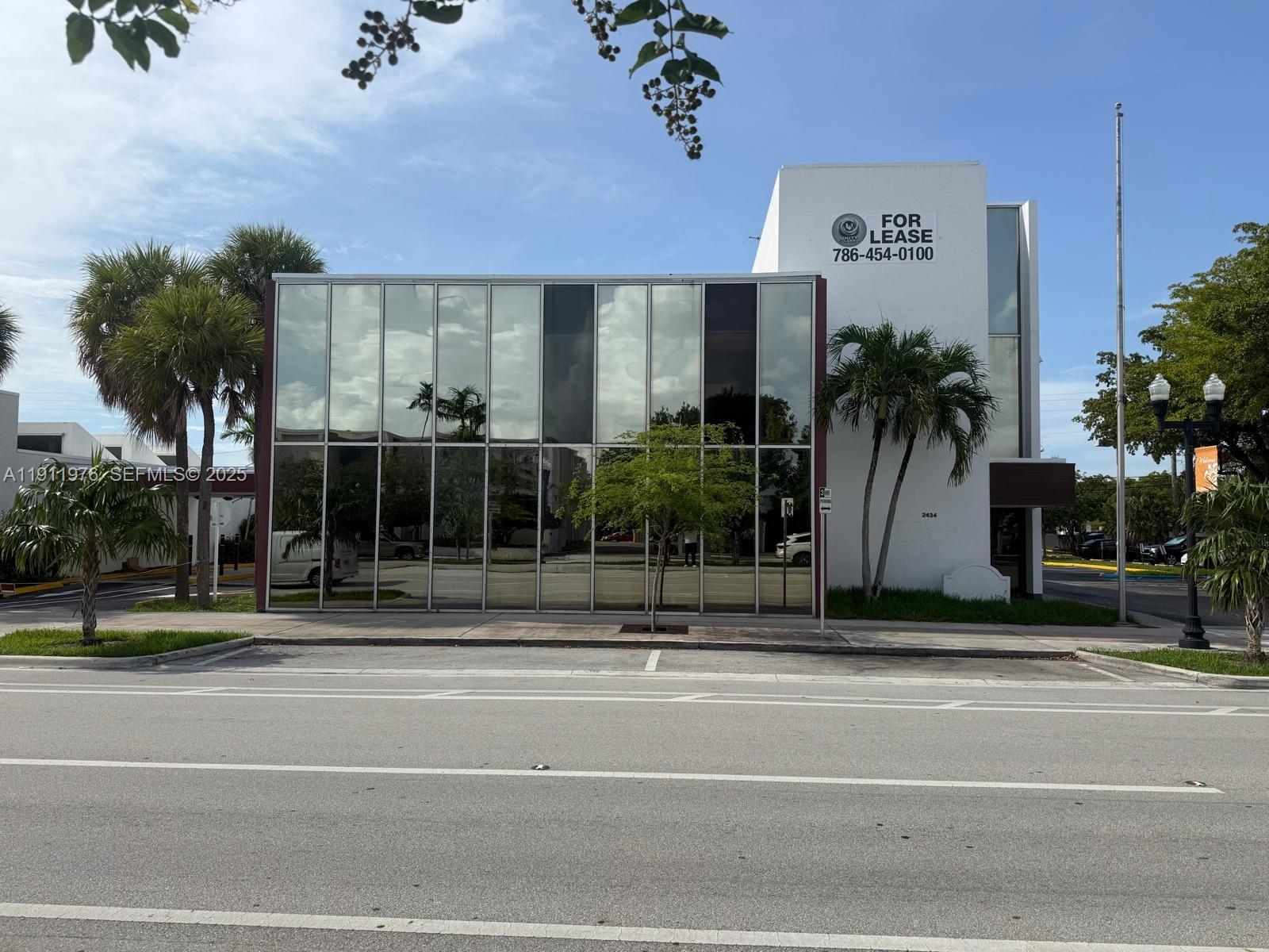 2434 Hollywood Boulevard, Hollywood, FL 33020, Hollywood