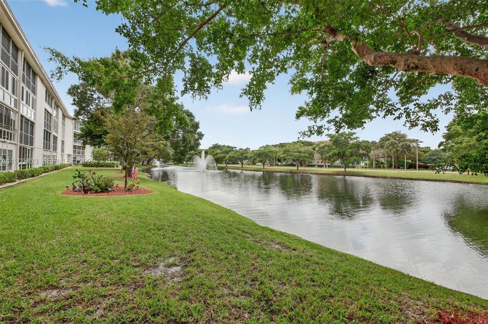 2005 Granada Drive N2, Coconut Creek, FL 33066