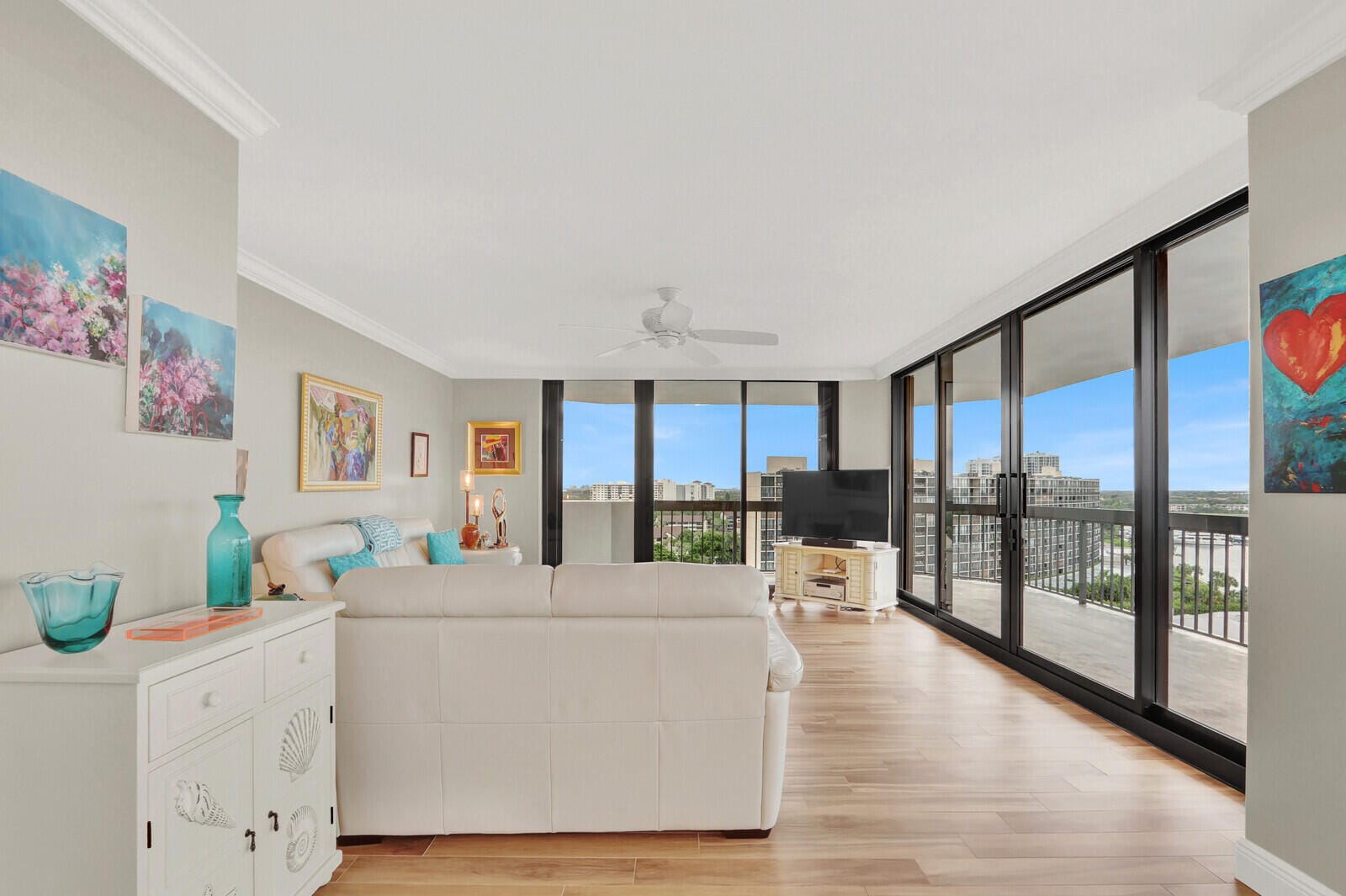 108 Lakeshore Drive 1239 — photo 3