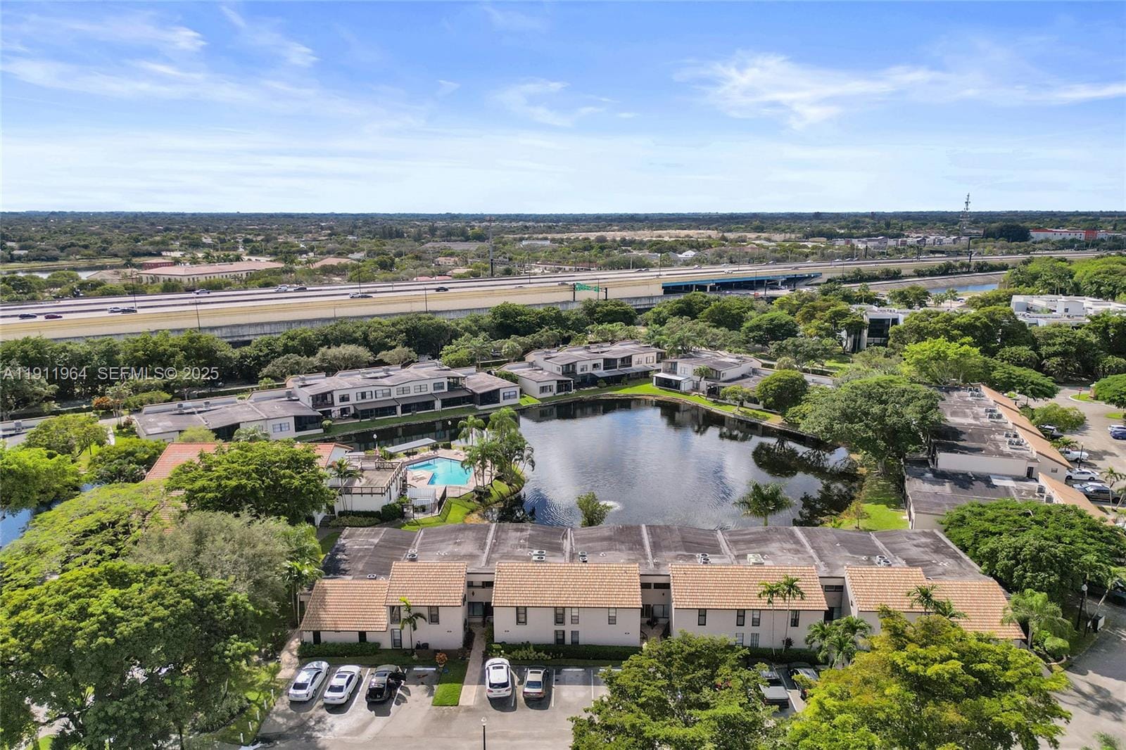 958 Mockingbird Lane 511, Plantation, FL 33324