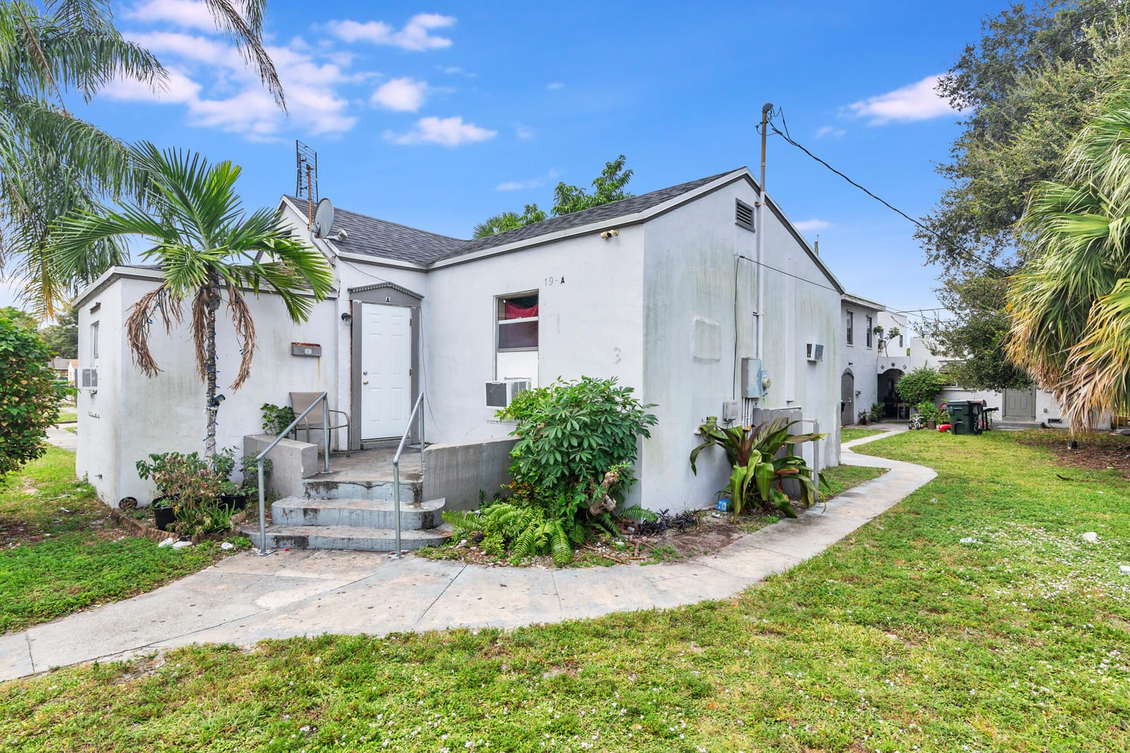 19 S E Street, Lake Worth Beach, FL 33460 photo 6