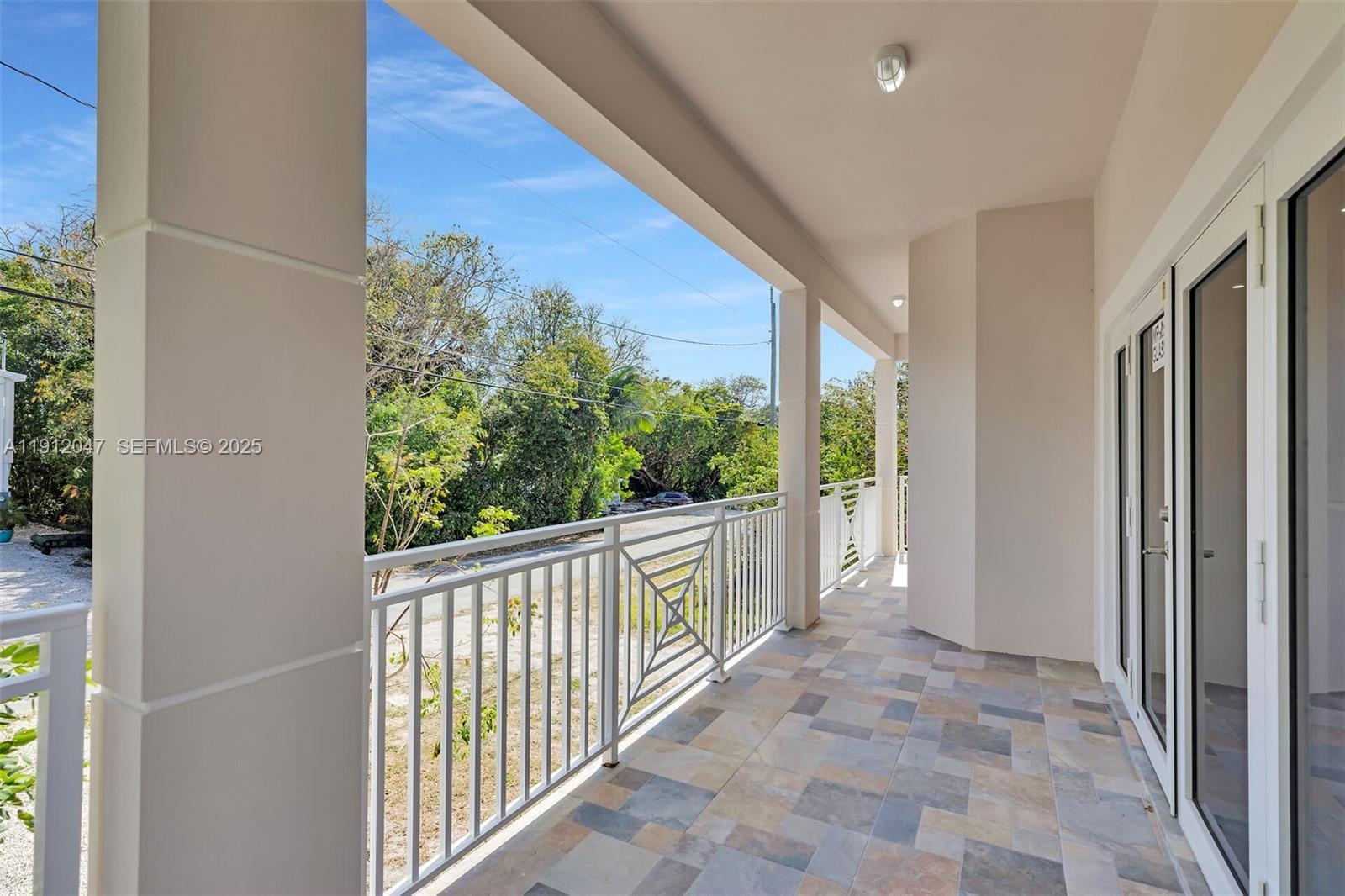 14 Tarpon Avenue — photo 4