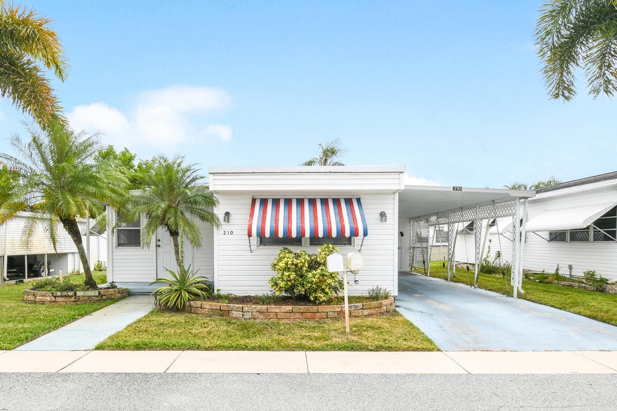 4300 SE Saint Lucie Boulevard 210, Stuart, FL 34997 photo 2
