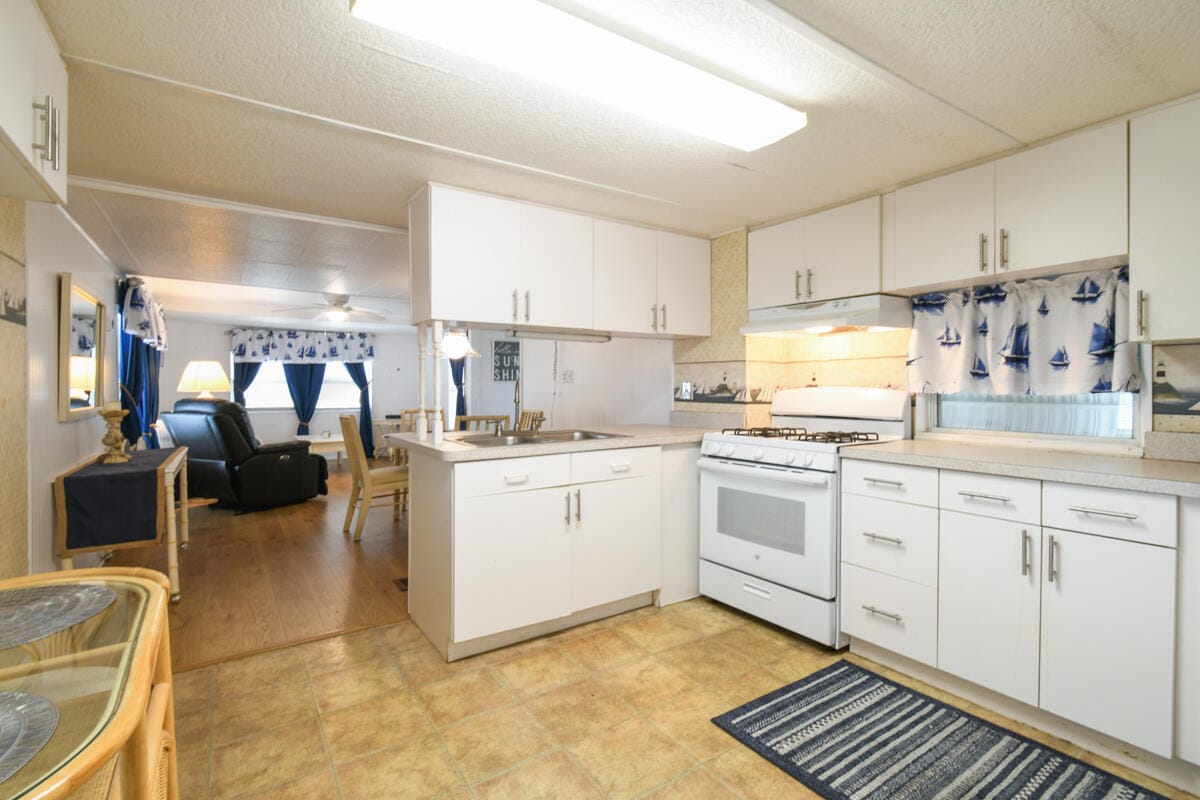4300 SE Saint Lucie Boulevard 210, Stuart, FL 34997 photo 12