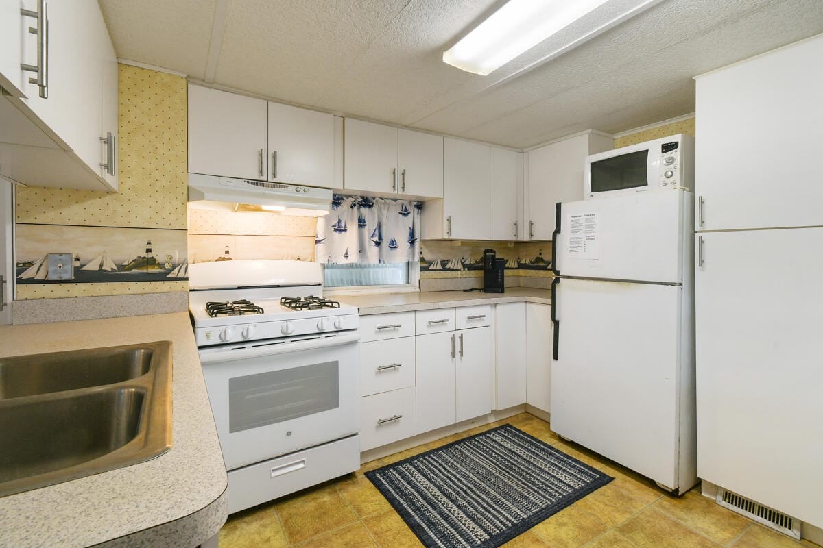 4300 SE Saint Lucie Boulevard 210, Stuart, FL 34997 photo 14